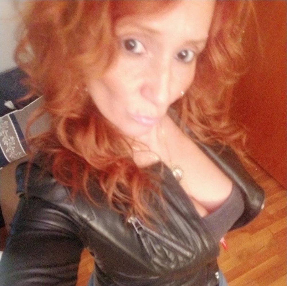 Meet your Posher, Evelyn